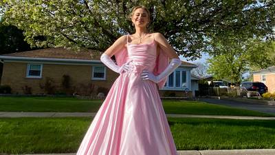 Aspiring designer from Burbank creates her own prom dress