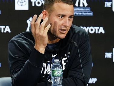 Yankees place Anthony Rizzo on IL with post-concussion syndrome after months of struggling