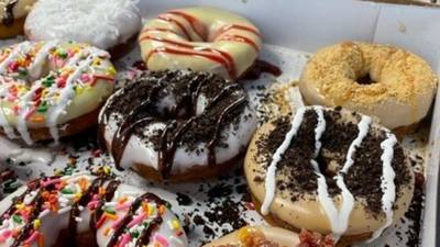 Duck Donuts, known for made-to-order fare, is open in Naperville
