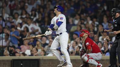 Chicago Cubs knock Cincinnati Reds from atop NL Central