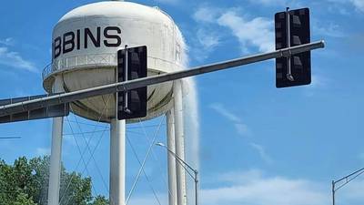 Robbins mayor calls out lawmakers after water tower overflows