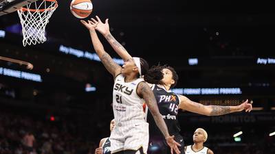 Chicago Sky lose 4th in row, falling to Phoenix Mercury 80-62