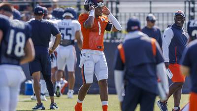 Chicago Bears training camp: Justin Fields, offense respond