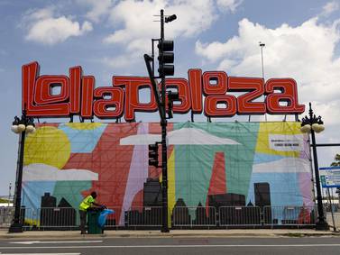 Top 10 tips for attending Lollapalooza 2023
